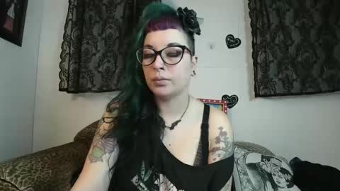 Snapshot of missy_dee chatting on 03.24.26 Missy Dee online show from 03.24.26