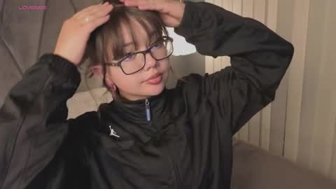 Snapshot of missy_taylor_ chatting on 10.15.25 Missy online show from 10.15.25