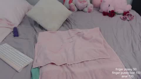 Snapshot of missyinpinkk chatting on 02.03.25 Missy online show from 02.03.25