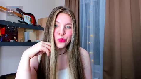 Anya online show from 04.18.26