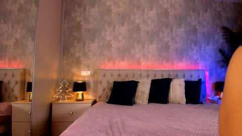 Snapshot of missyrai chatting on 11.28.25 Raisa online show from 11.28.25