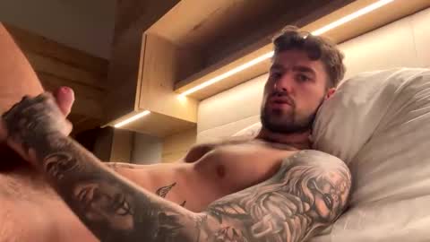 Mr Amor online show from 02.28.26