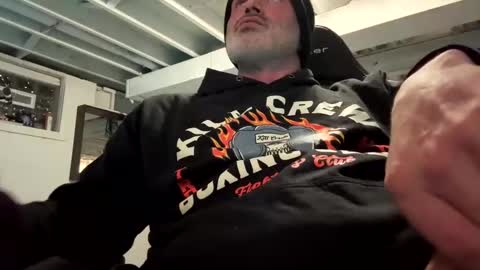 AJ online show from 02.14.25