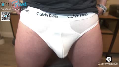 Snapshot of mister_dilf chatting on 01.25.25 MISTER DILF online show from 01.25.25