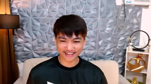 SAINT SACHI  will make your day  online show from 02.22.25