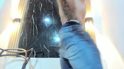 Snapshot of mister_venom chatting on 09.24.25 venom online show from 09.24.25