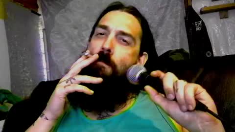 Snapshot of mistergentlemanluke chatting on 05.18.26 Everything you ever wanted. online show from 05.18.26