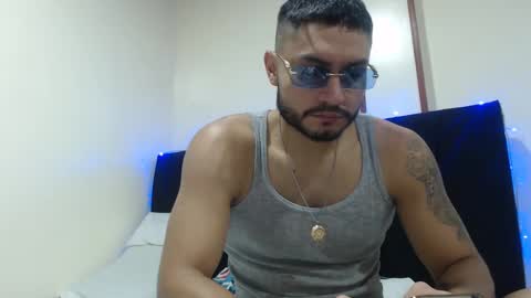 Snapshot of mistersam33 chatting on 12.02.24 mistersam33 online show from 12.02.24
