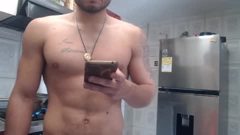 Snapshot of mistersam33 chatting on 02.27.25 mistersam33 online show from 02.27.25
