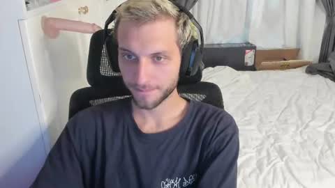Alex online show from 08.08.26