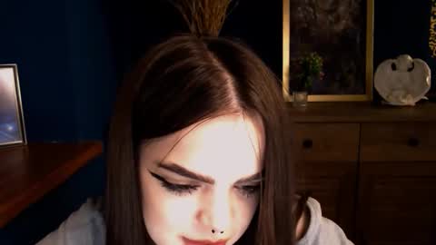 Ines online show from 11.27.25