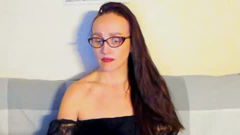Victoria Eden online show from 02.22.26