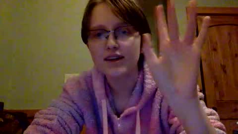 Snapshot of mistress_callie chatting on 03.29.26 Lassie Cassie online show from 03.29.26