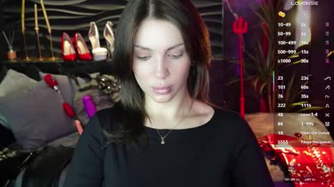 Snapshot of mistress_darsy chatting on 10.21.25 Darsy online show from 10.21.25