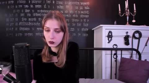 Snapshot of mistress_marlene chatting on 01.24.25 Mistress Marlene online show from 01.24.25