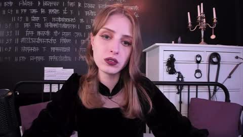 Snapshot of mistress_marlene chatting on 02.06.25 Mistress Marlene online show from 02.06.25