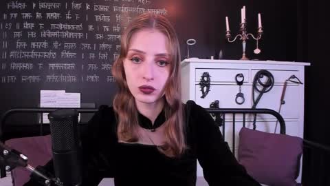 Snapshot of mistress_marlene chatting on 02.07.25 Mistress Marlene online show from 02.07.25