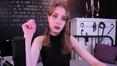 Snapshot of mistress_marlene chatting on 02.09.25 Mistress Marlene online show from 02.09.25