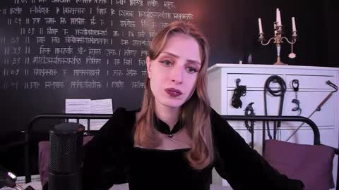 Snapshot of mistress_marlene chatting on 02.11.25 Mistress Marlene online show from 02.11.25