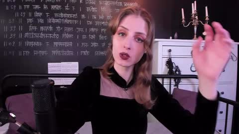Snapshot of mistress_marlene chatting on 02.19.25 Mistress Marlene online show from 02.19.25