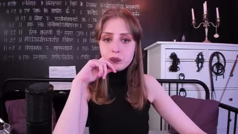 Snapshot of mistress_marlene chatting on 02.22.25 Mistress Marlene online show from 02.22.25