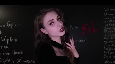 Snapshot of mistress_marlene chatting on 11.07.25 Mistress Marlene online show from 11.07.25