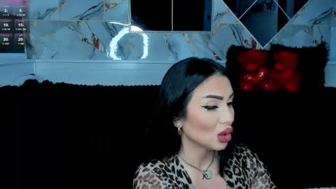 Snapshot of mistress_meryem chatting on 02.04.25 mistress_meryem online show from 02.04.25