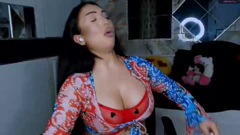 Snapshot of mistress_meryem chatting on 10.14.25 mistress_meryem online show from 10.14.25