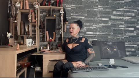 Mistress Mirybossy online show from 12.14.24