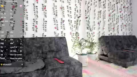 Harper Von D  online show from 02.25.25