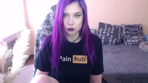 Snapshot of mistressbailey_x chatting on 04.09.26 Miss Bailey online show from 04.09.26