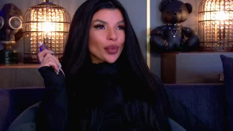 Elenia online show from 03.30.26