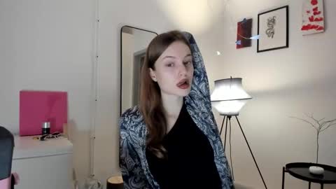 Snapshot of mistresselizy chatting on 11.02.25 mistresselizy online show from 11.02.25