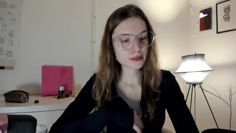 Snapshot of mistresselizy chatting on 11.03.25 mistresselizy online show from 11.03.25