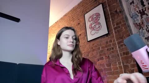 Snapshot of mistresselizy chatting on 12.01.25 mistresselizy online show from 12.01.25