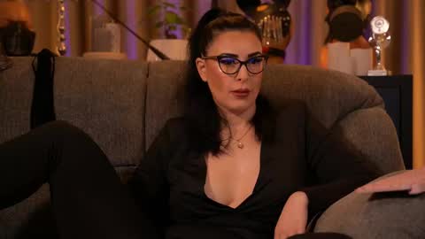 Mistress Kelly online show from 10.28.25