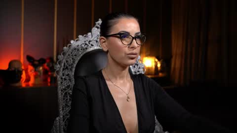 Mistress Kelly online show from 06.18.26