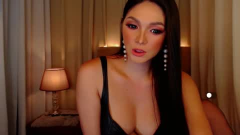 Leah online show from 08.08.26