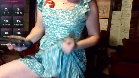 Snapshot of mistressthrope chatting on 06.06.26 MistressThrope online show from 06.06.26