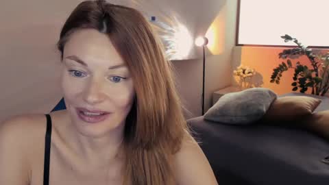 Snapshot of mistybarnes chatting on 05.04.26 MistyBarnes NONUDE MODEL online show from 05.04.26