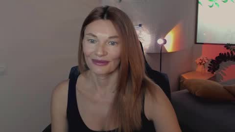 Snapshot of mistybarnes chatting on 06.05.26 MistyBarnes NONUDE MODEL online show from 06.05.26