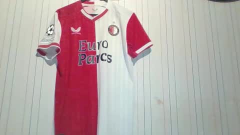 Snapshot of mitta93 chatting on 10.01.25 mitta93 online show from 10.01.25