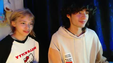 Snapshot of mixipeach chatting on 05.11.26 Naomi and Nekorii online show from 05.11.26