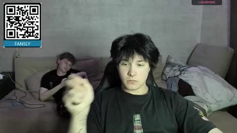 Snapshot of miya_meow_miku chatting on 09.17.25 MeowMiku online show from 09.17.25