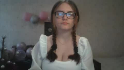 Milana online show from 02.28.25