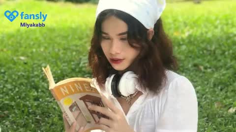 Miyakabebe online show from 05.06.26
