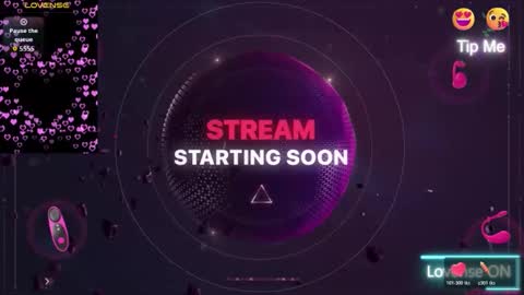 Snapshot of miyaseductress chatting on 12.14.25 Elle online show from 12.14.25