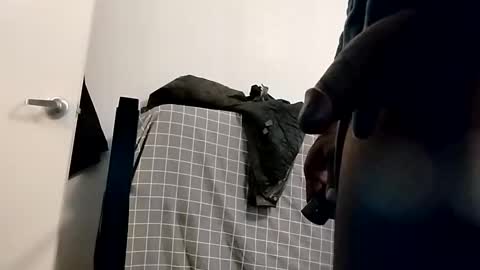 Snapshot of mizerze chatting on 01.01.25 mizerze online show from 01.01.25