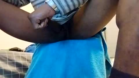 Snapshot of mizerze chatting on 01.14.25 mizerze online show from 01.14.25