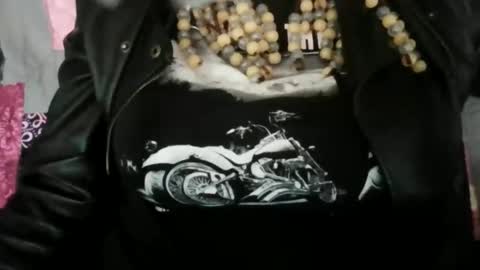 miztrezk online show from 02.25.26